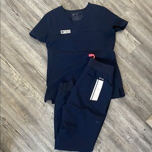 Figs Navy Blue Scrub Set - British Racing Collaboration
